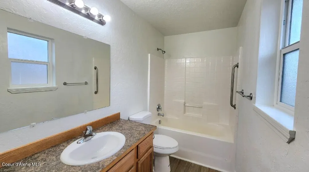 340 S 3rd St. Maries, ID 83861