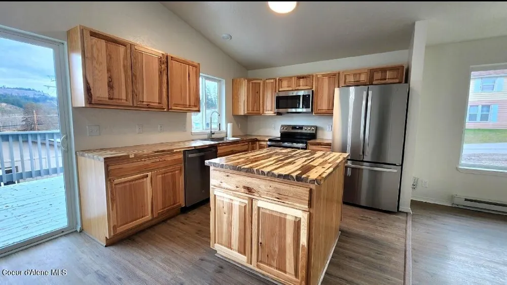 340 S 3rd St. Maries, ID 83861