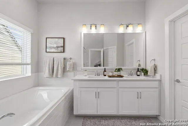 5843 Whitby Unit UNIT 44 San Antonio, TX 78240