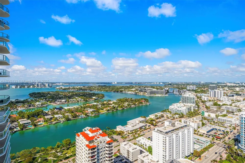 6365 Collins Ave #3801 Miami Beach, FL 33141