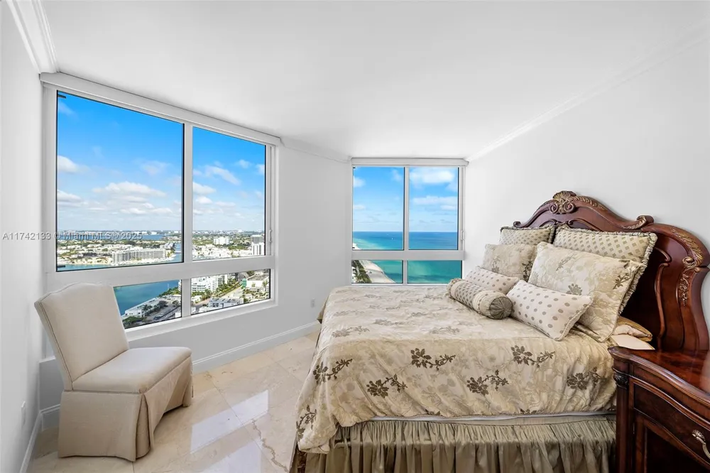 6365 Collins Ave #3801 Miami Beach, FL 33141