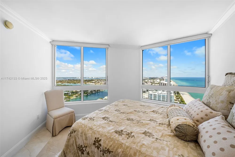 6365 Collins Ave #3801 Miami Beach, FL 33141