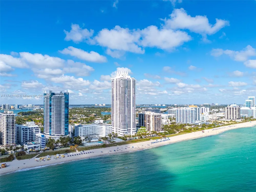 6365 Collins Ave #3801 Miami Beach, FL 33141
