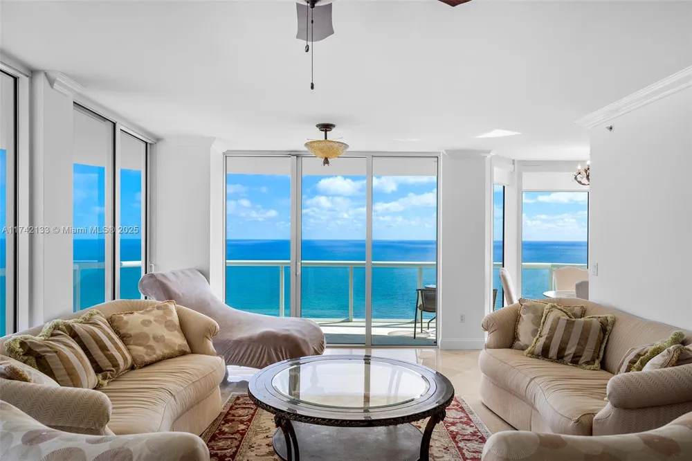 6365 Collins Ave #3801 Miami Beach, FL 33141
