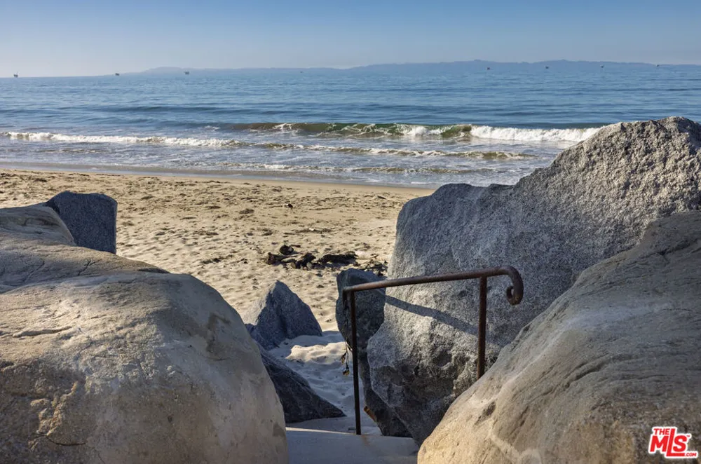 3581 Padaro Lane Carpinteria, CA 93013