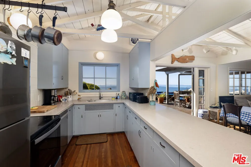 3581 Padaro Lane Carpinteria, CA 93013