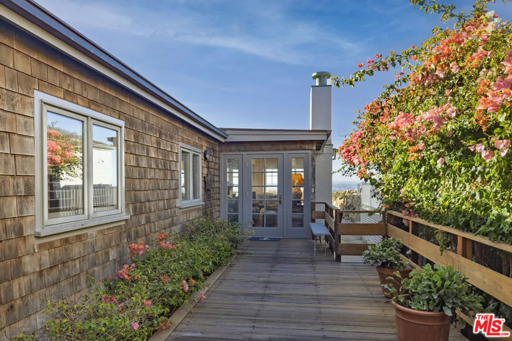 3581 Padaro Lane Carpinteria, CA 93013