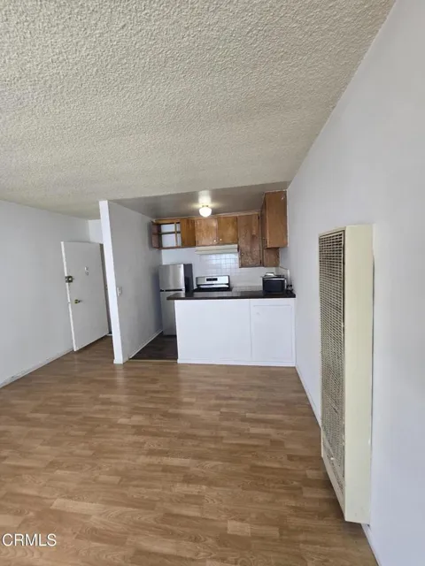 811 Mariposa Avenue #12