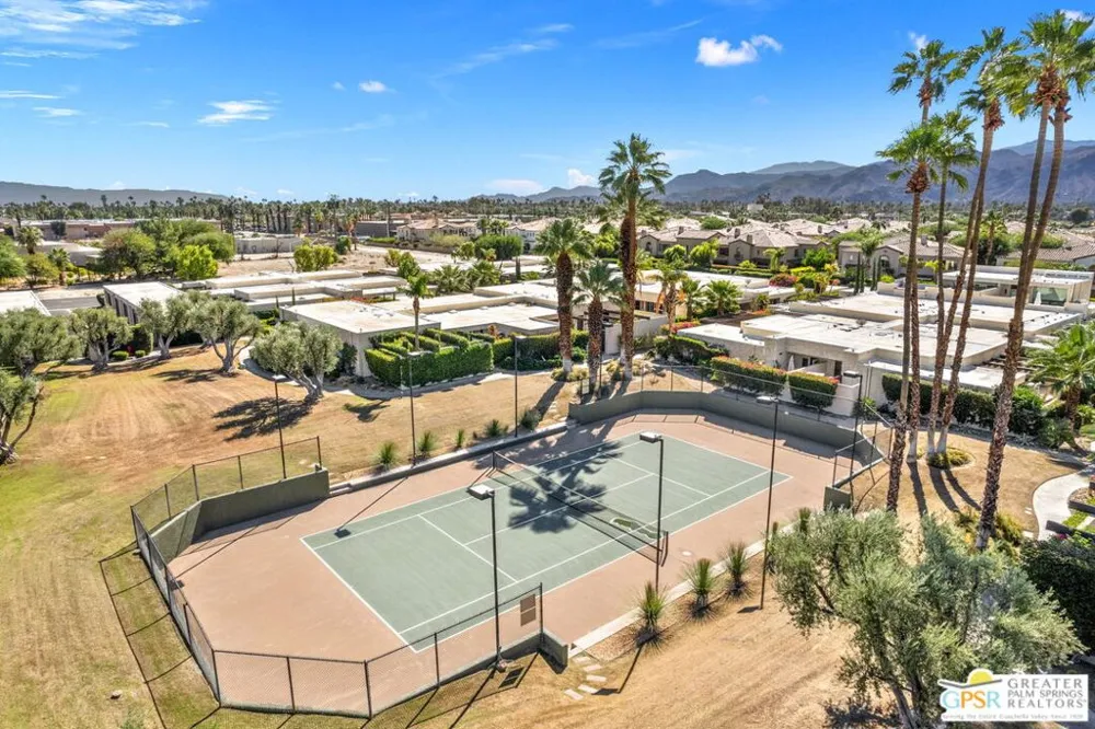 427 Calle Rolph Palm Springs, CA 92262