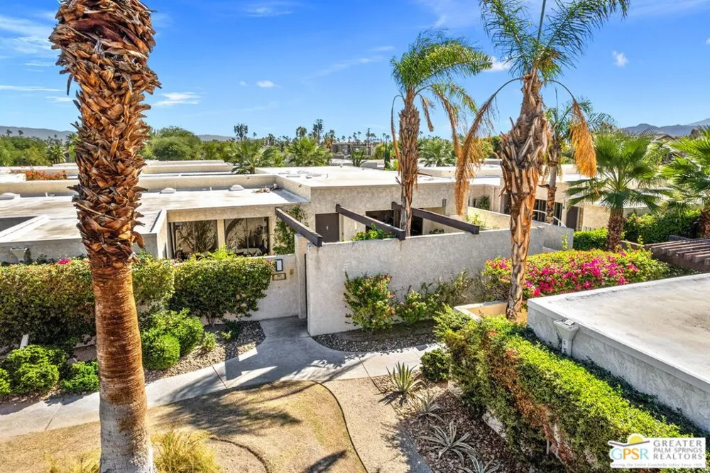427 Calle Rolph Palm Springs, CA 92262