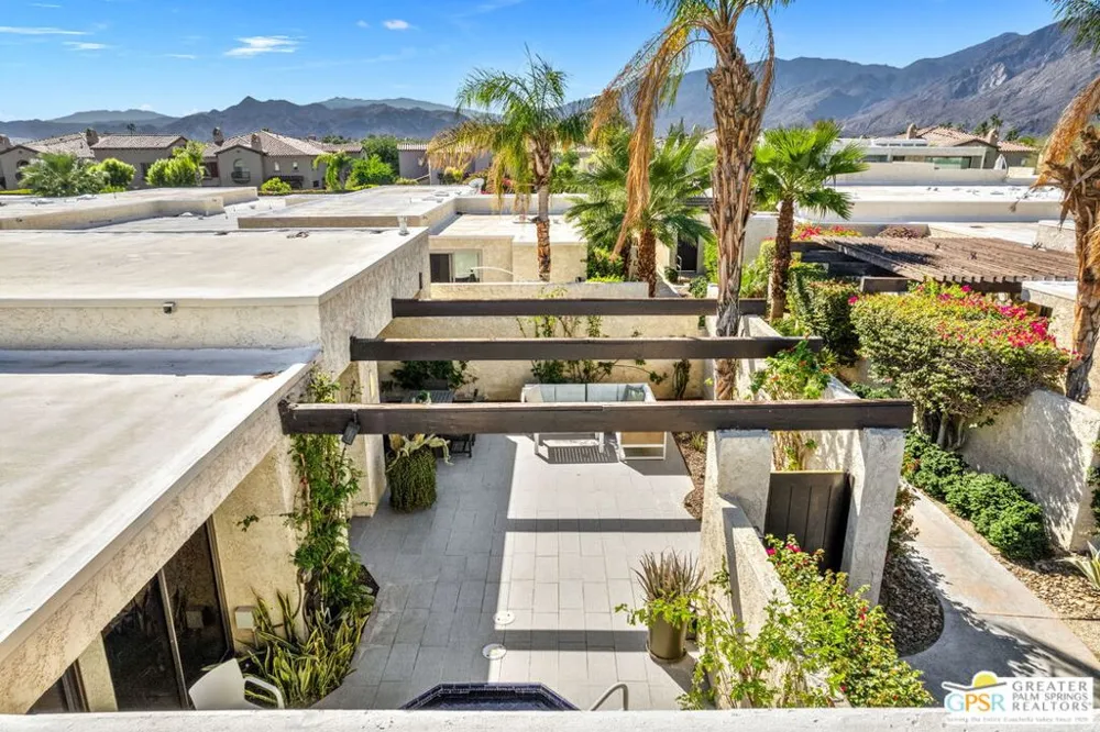 427 Calle Rolph Palm Springs, CA 92262