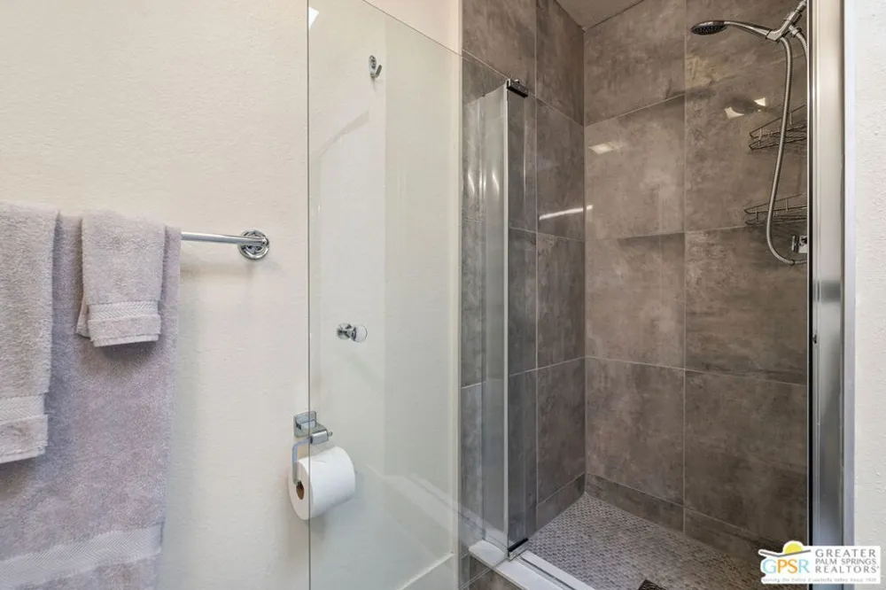 427 Calle Rolph Palm Springs, CA 92262
