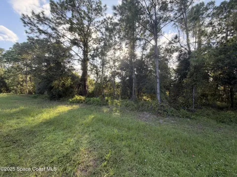 3900 Rambling Acres Drive