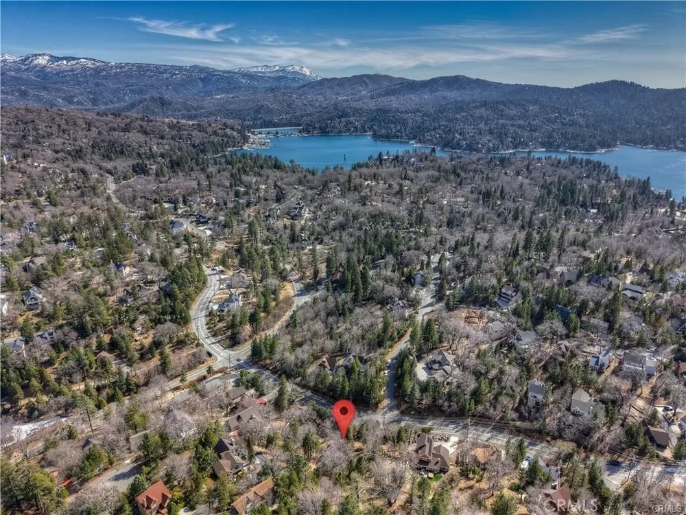 Lake Drive Lake Arrowhead, CA 92352