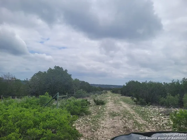 LOT 5 Hwy 377 Rocksprings, TX 78880