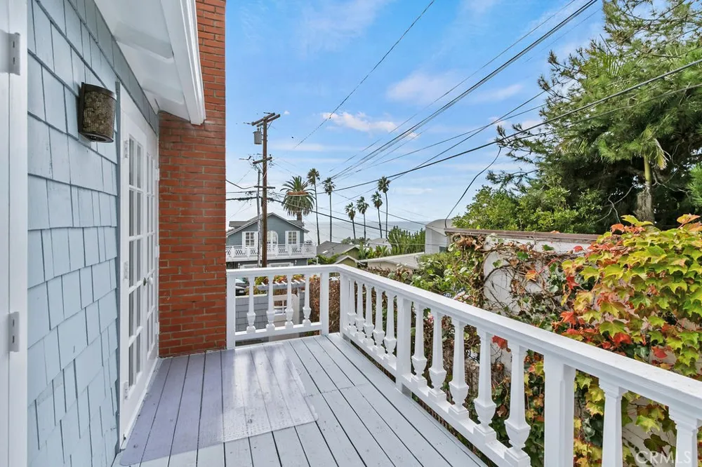 31922 Virginia Way Laguna Beach, CA 92651