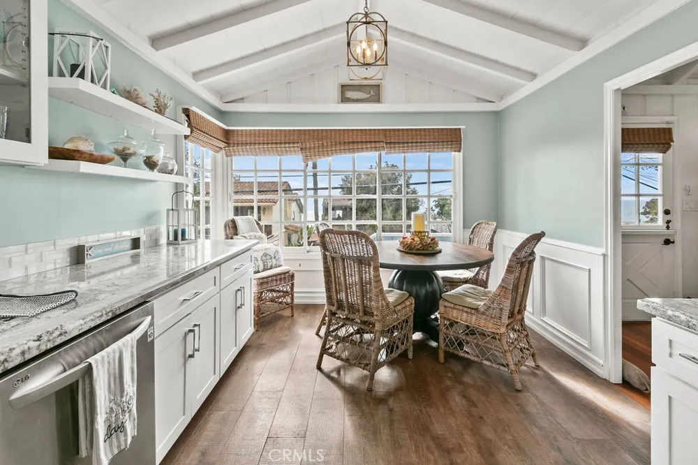 31922 Virginia Way Laguna Beach, CA 92651