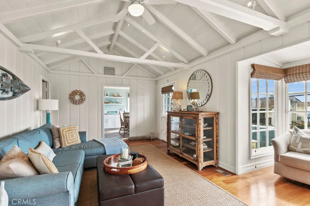 31922 Virginia Way Laguna Beach, CA 92651