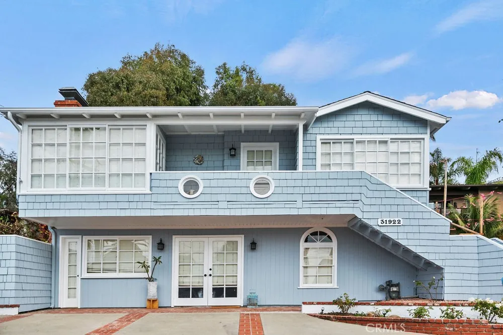 31922 Virginia Way Laguna Beach, CA 92651
