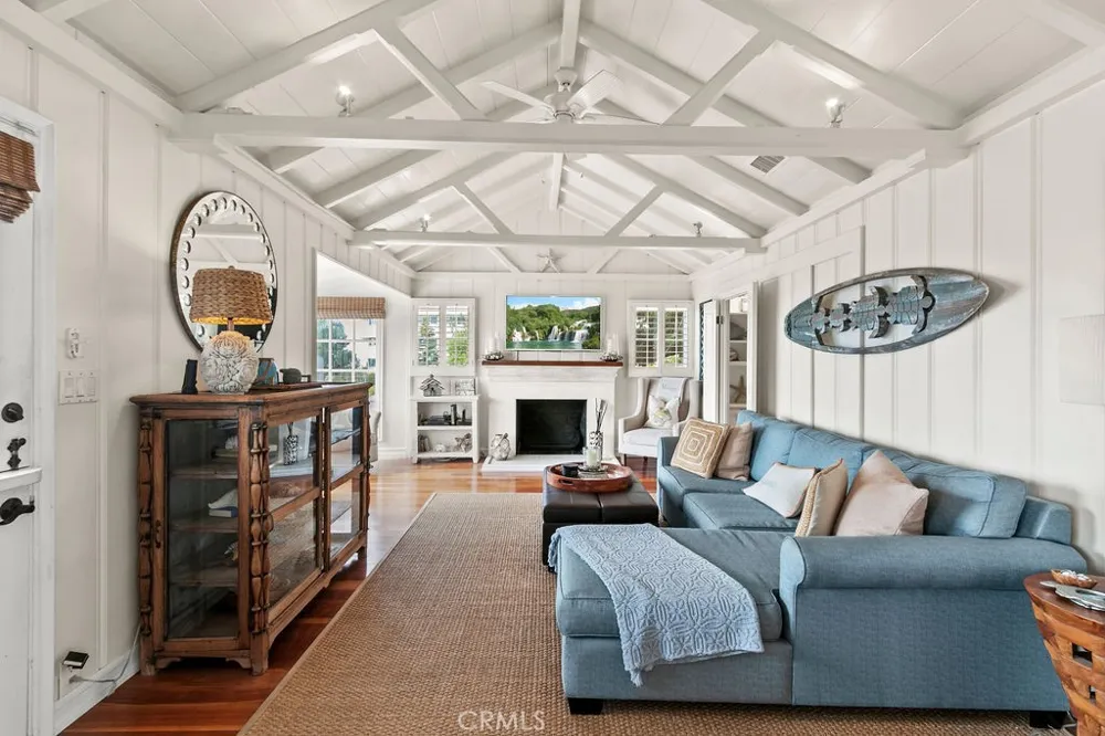 31922 Virginia Way Laguna Beach, CA 92651