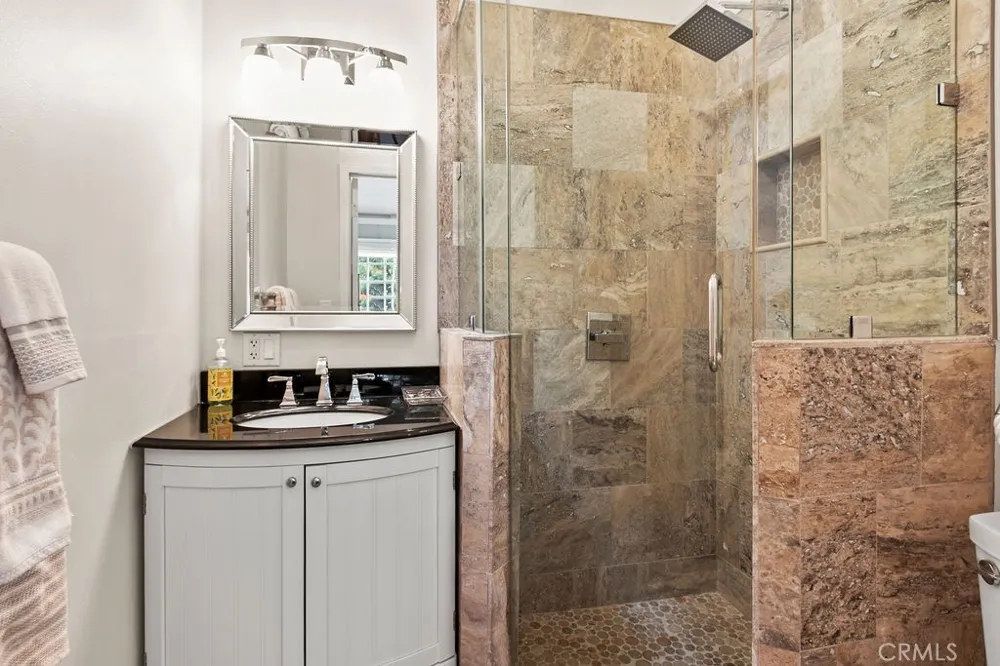 31922 Virginia Way Laguna Beach, CA 92651