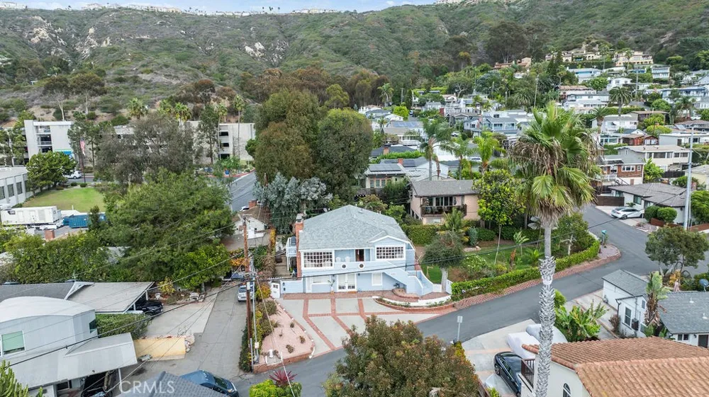 31922 Virginia Way Laguna Beach, CA 92651