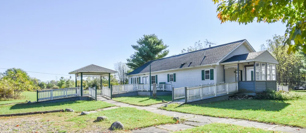 307 Railroad Street Union City, MI 49094