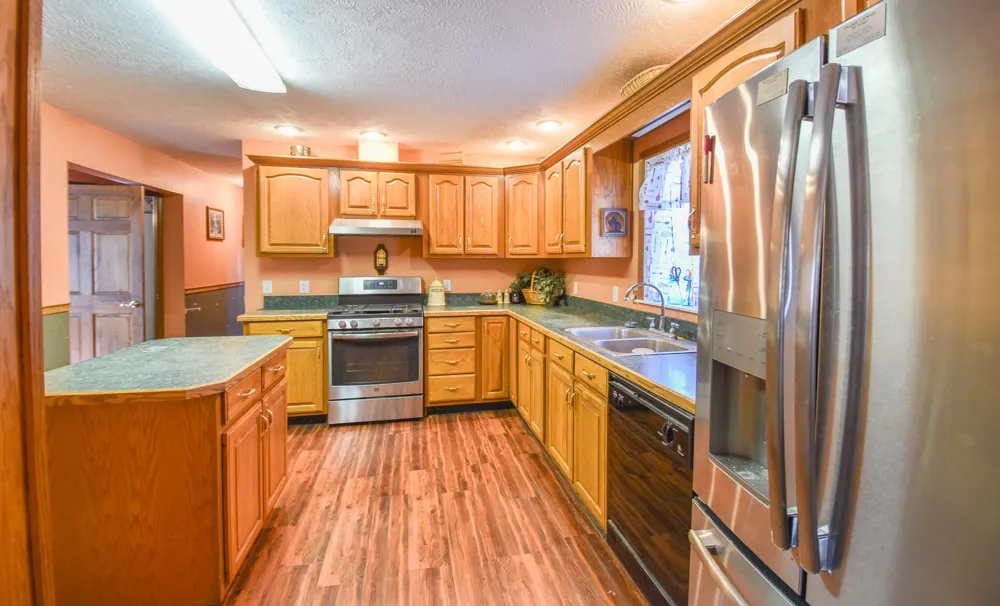 307 Railroad Street Union City, MI 49094