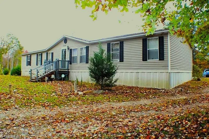 313 Webster Road Mount Airy, NC 27030