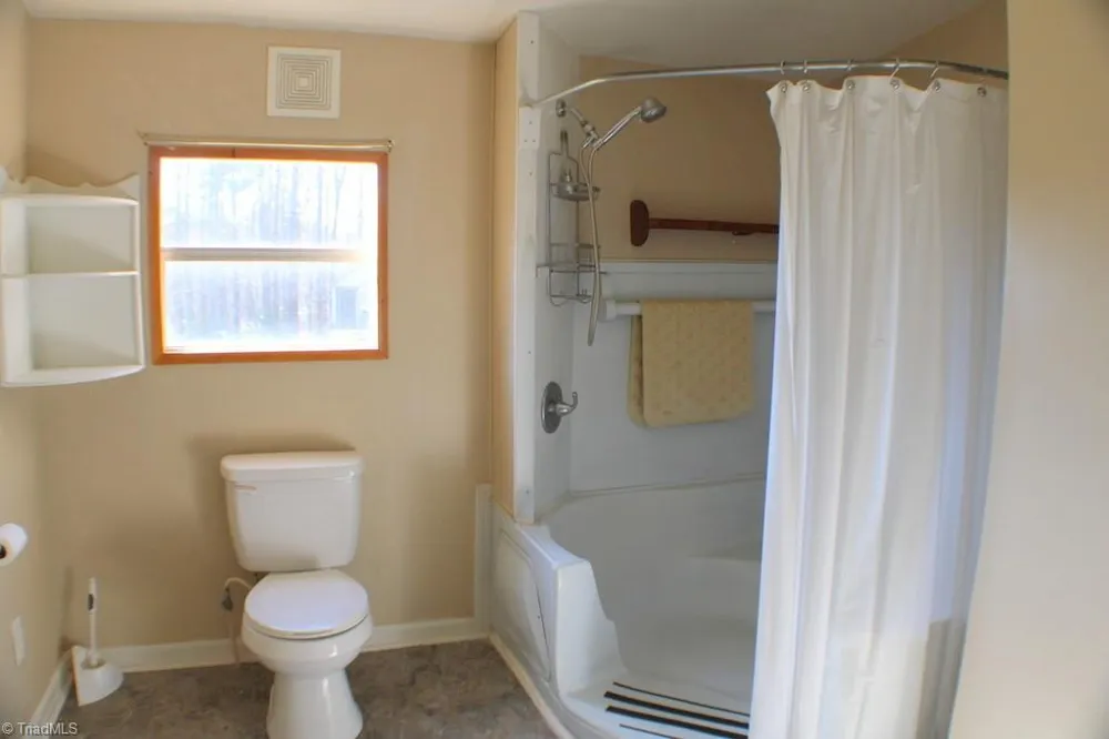 313 Webster Road Mount Airy, NC 27030