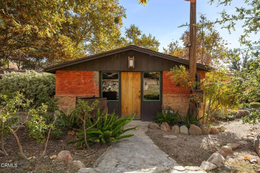 2250 Hermitage Road Ojai, CA 93023