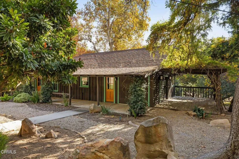 2250 Hermitage Road Ojai, CA 93023