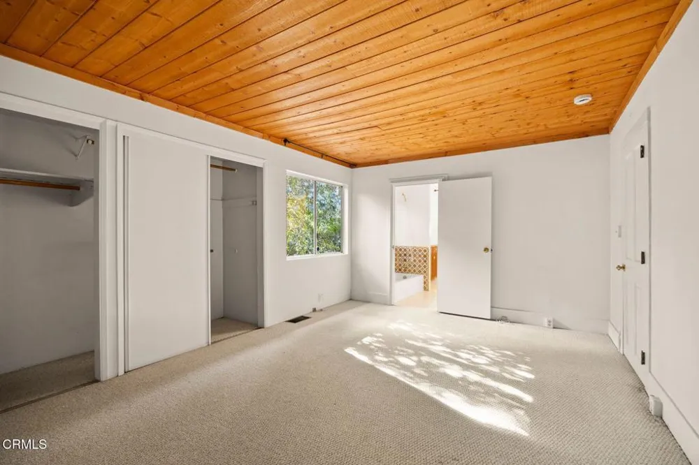 2250 Hermitage Road Ojai, CA 93023