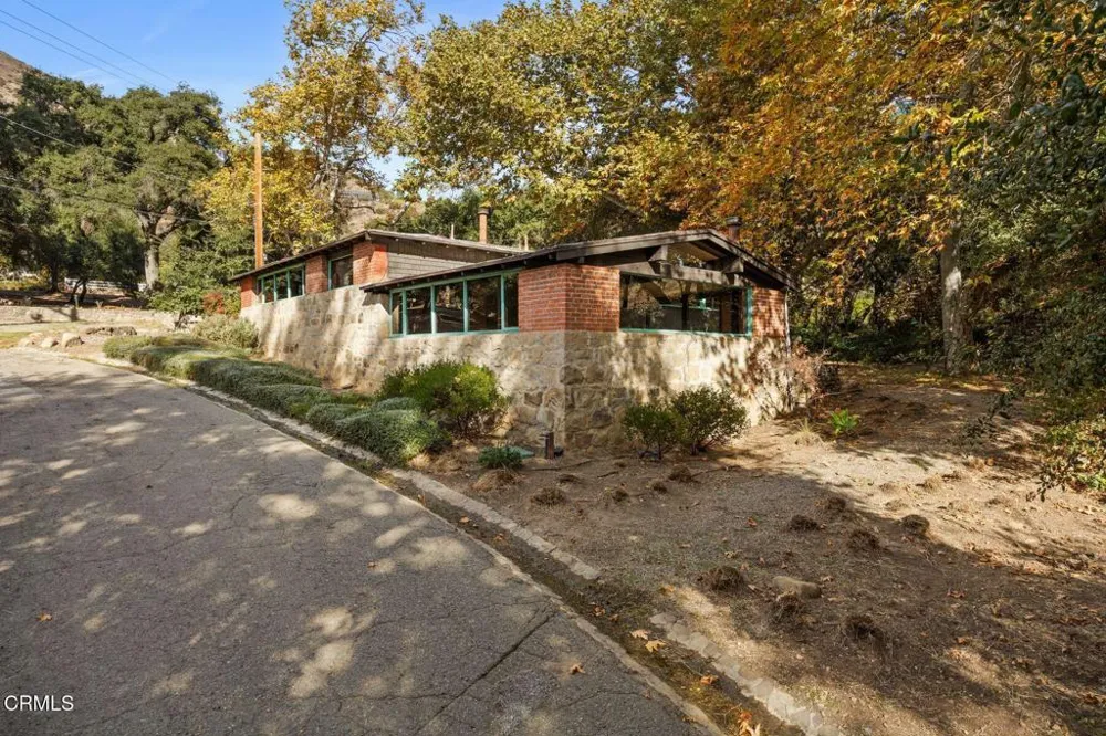 2250 Hermitage Road Ojai, CA 93023