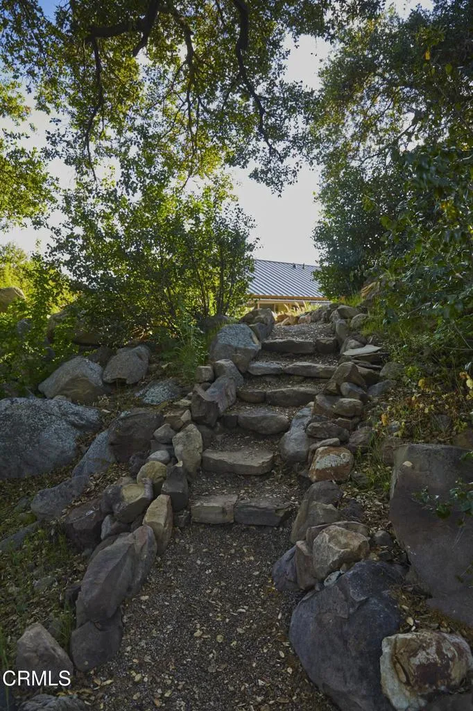 12179 Koenigstein Road Santa Paula, CA 93060