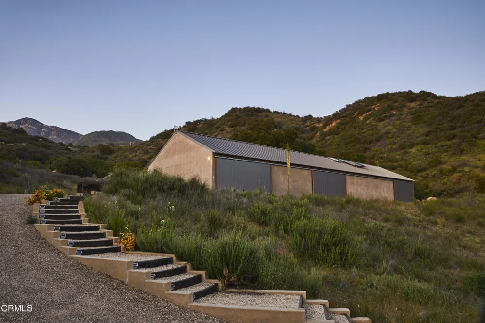 12179 Koenigstein Road Santa Paula, CA 93060