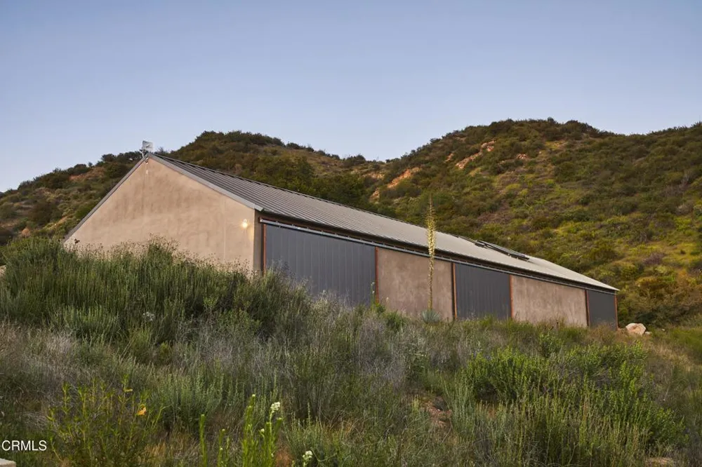 12179 Koenigstein Road Santa Paula, CA 93060