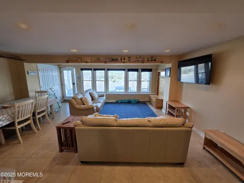 37 Dune Terrace