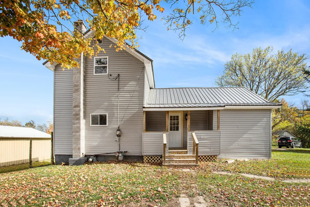 107 Mary Street Camden, MI 49232