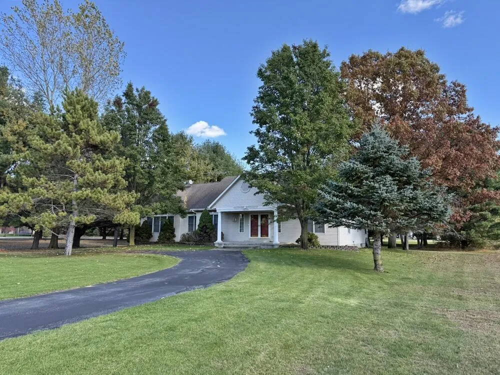 7600 Ryans Run Canadian Lakes, MI 49346