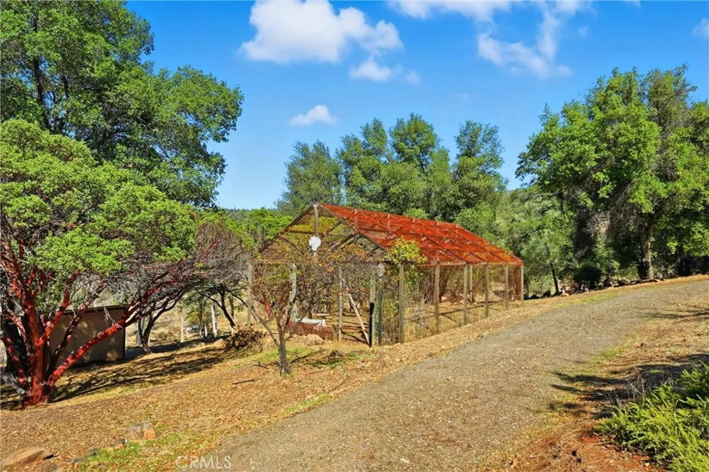 16261 Conestoga Road Hidden Valley Lake, CA 95467