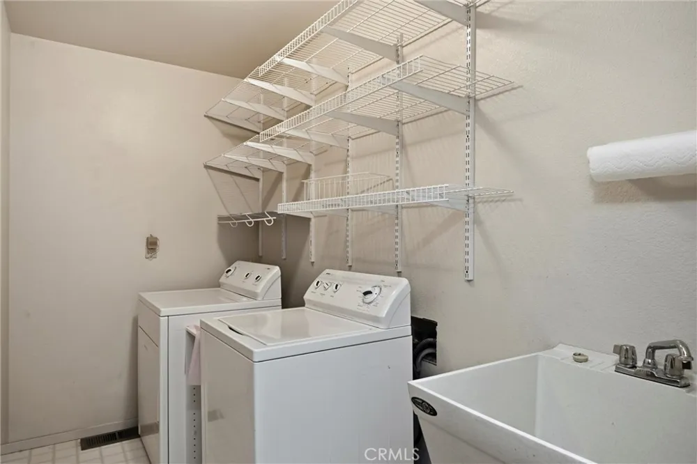 16261 Conestoga Road Hidden Valley Lake, CA 95467
