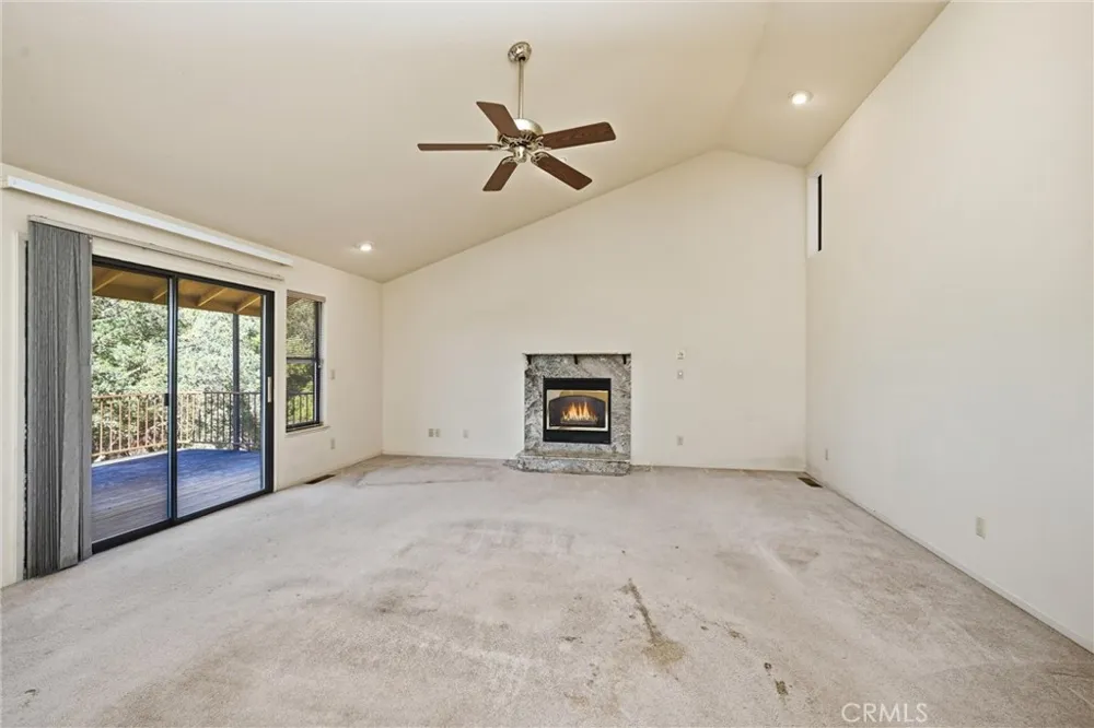 16261 Conestoga Road Hidden Valley Lake, CA 95467