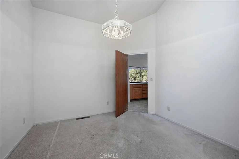 16261 Conestoga Road Hidden Valley Lake, CA 95467