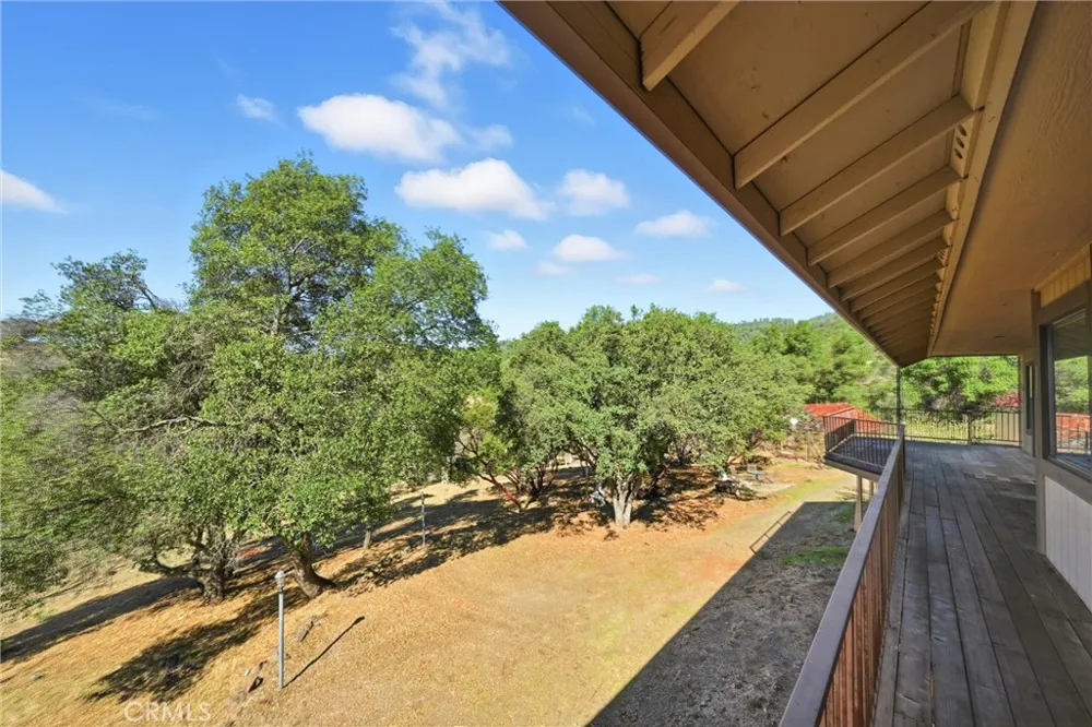16261 Conestoga Road Hidden Valley Lake, CA 95467