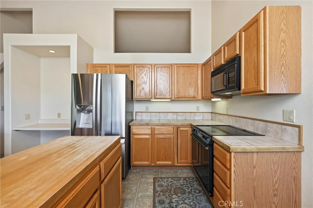 16261 Conestoga Road Hidden Valley Lake, CA 95467