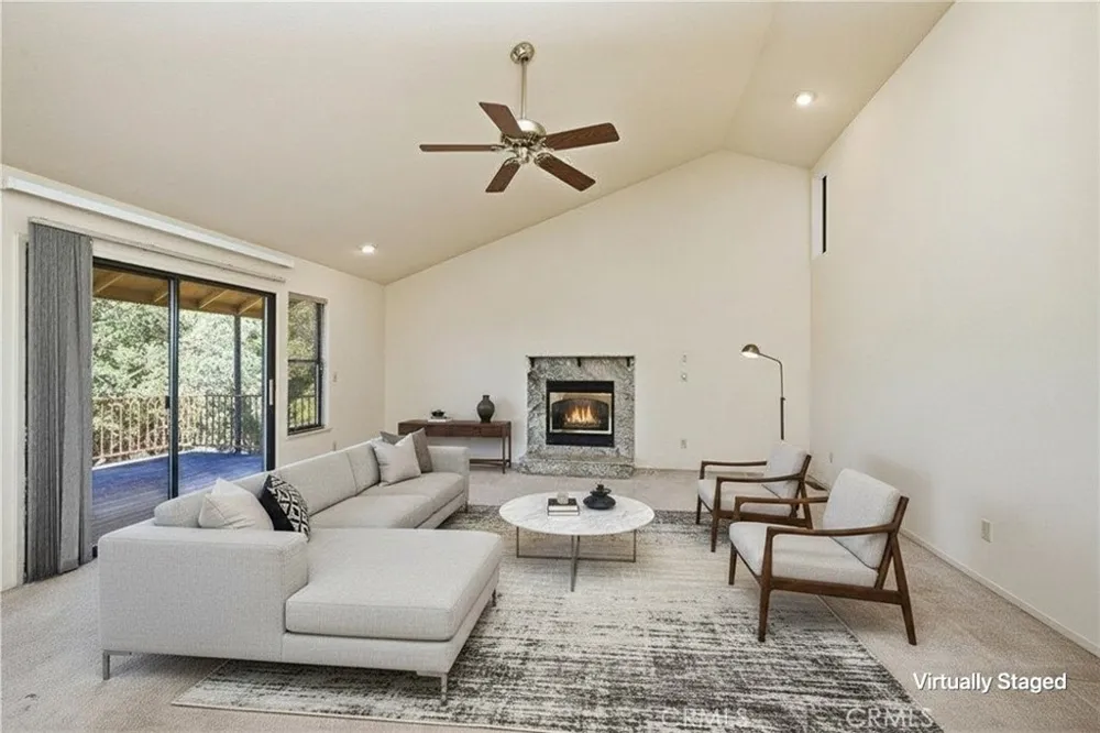 16261 Conestoga Road Hidden Valley Lake, CA 95467