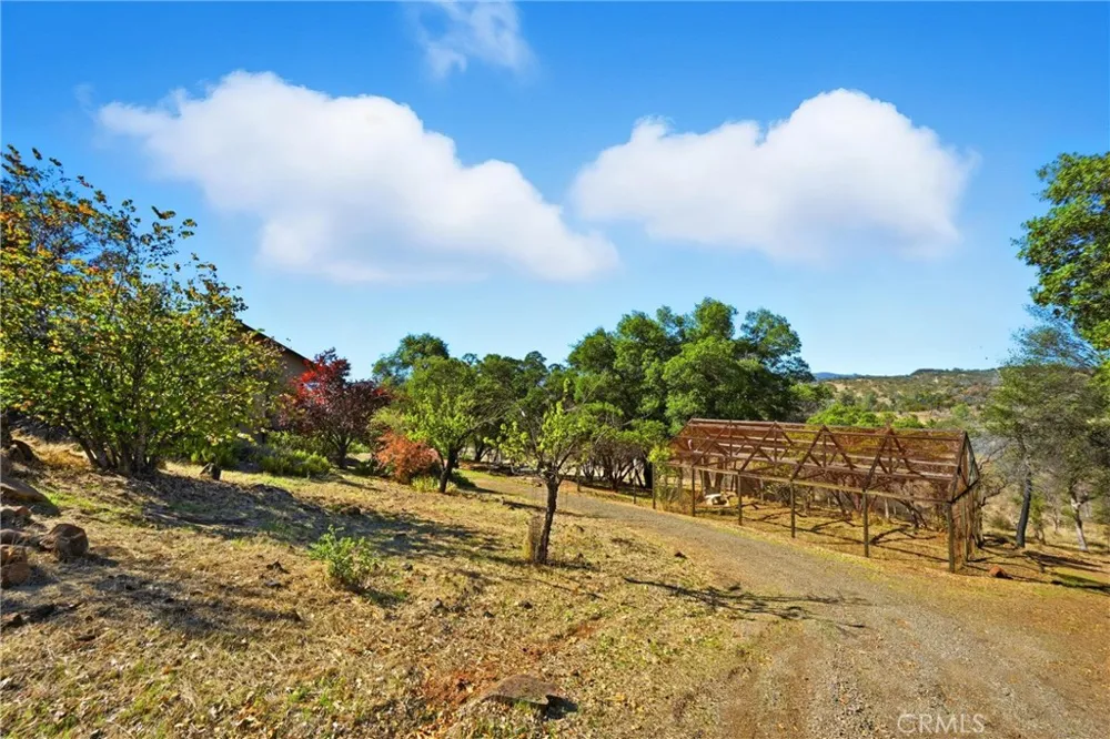 16261 Conestoga Road Hidden Valley Lake, CA 95467