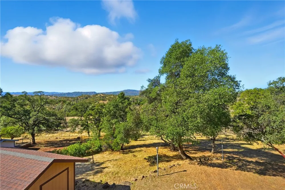 16261 Conestoga Road Hidden Valley Lake, CA 95467