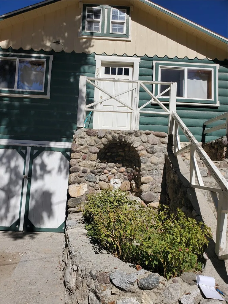 3917 Oregon Frazier Park, CA 93225